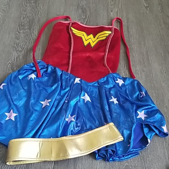 WONDER WOMAN COSTUME - Picture 3 of 4